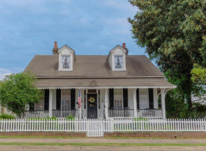 Riverboat Bed & Breakfast